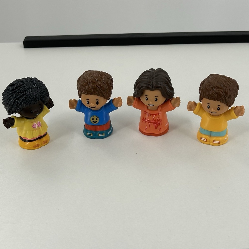 Fisher Price Little People Figures Lot of 4 Kids Boy‎ Girl Replacement Toys